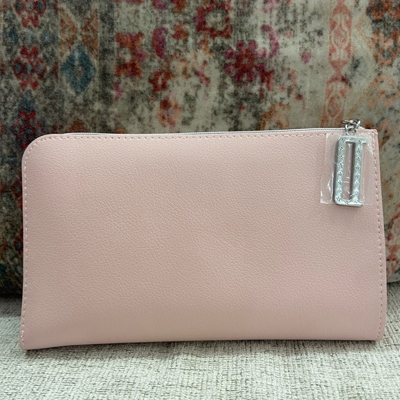 Dior Soft Pink Cosmetic Bag - Picture 2 of 5